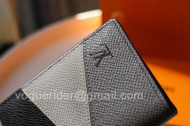 N63144 Passport Holder N63144 Passport Holder