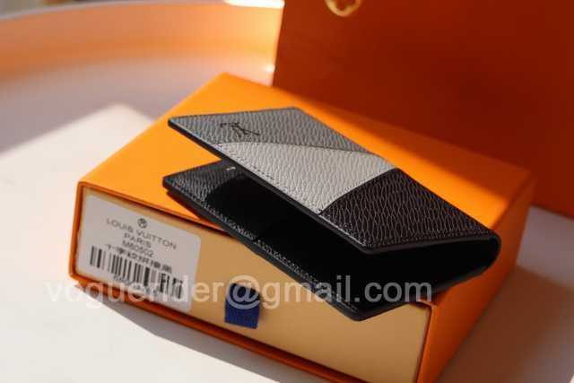 N63144 Passport Holder N63144 Passport Holder