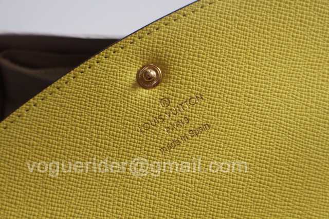 M61289 Emilie M61289 Emilie