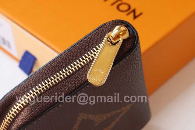 M67690 Zippy Coin Purse M67690 Zippy Coin Purse