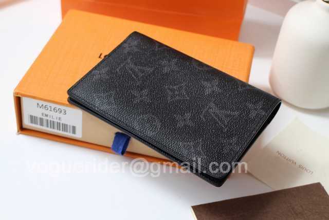 M60181 Passport Holder M60181 Passport Holder