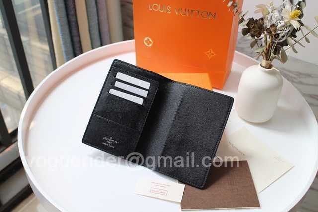 M60181 Passport Holder M60181 Passport Holder