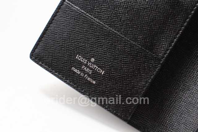 M60181 Passport Holder M60181 Passport Holder