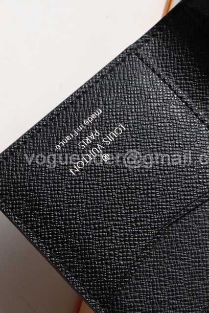 N60441 Passport Holder N60441 Passport Holder