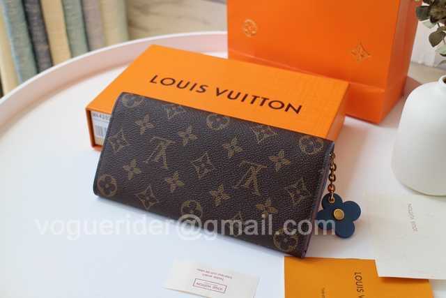 M64202 Emilie M64202 Emilie