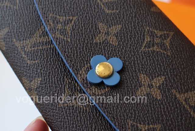M64202 Emilie M64202 Emilie