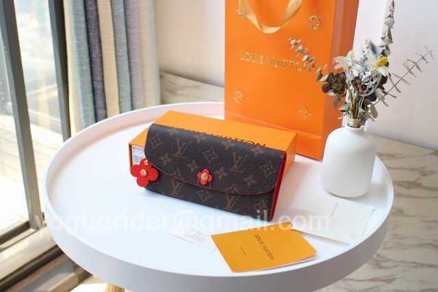M64202 Emilie M64202 Emilie