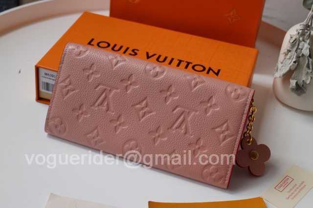 M63918 Emilie M63918 Emilie