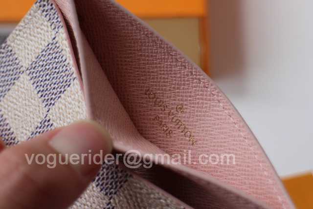 N60286 Daily Card Holder N60286 Daily Card Holder