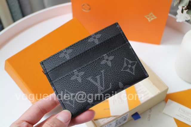 M62170 Porte Cartes Double M62170 Porte Cartes Double