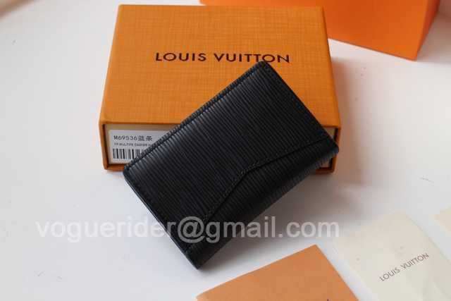 M69536 Passport Holder M69536 Passport Holder