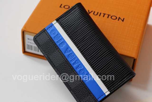 M69536 Passport Holder M69536 Passport Holder