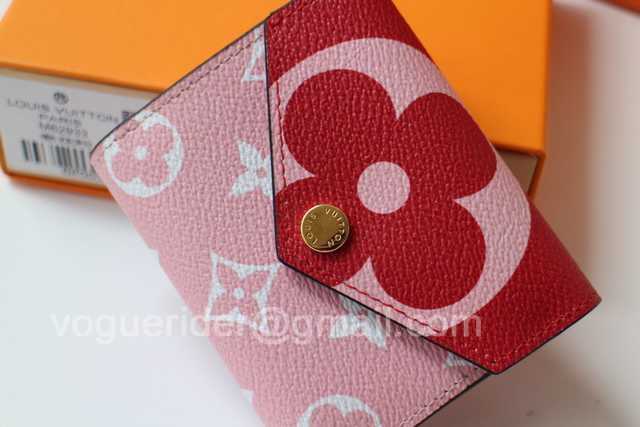M67640 Zoe M67640 Zoe