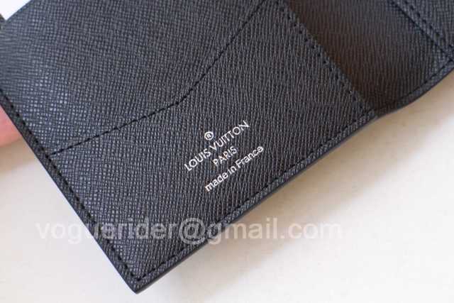 M64411 Passport Holder M64411 Passport Holder