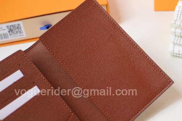 M64411 Passport Holder M64411 Passport Holder