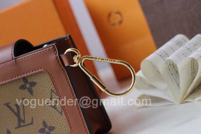 M68751 Dauphine Multicates M68751 Dauphine Multicates