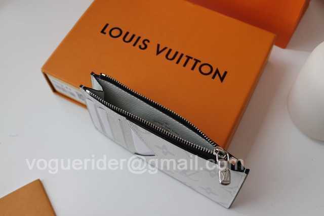 M64038 Coin Purse M64038 Coin Purse