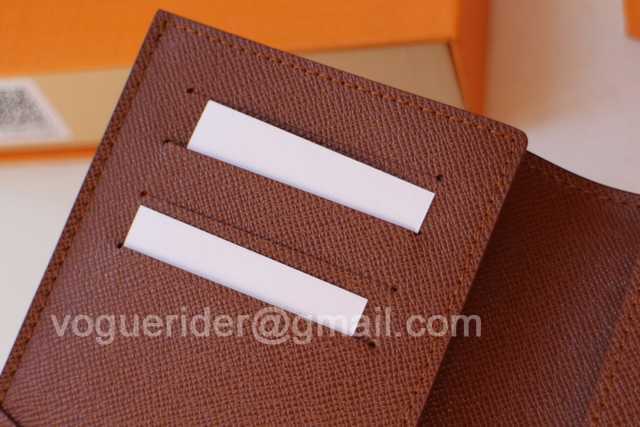 M64411 Passport Holder