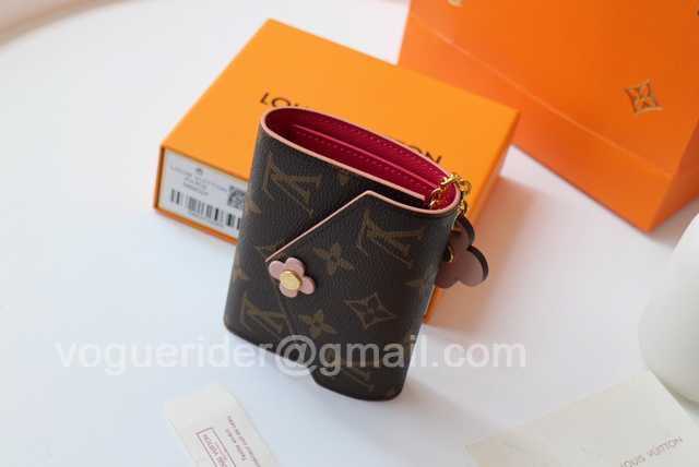 M64203 Emilie M64203 Emilie