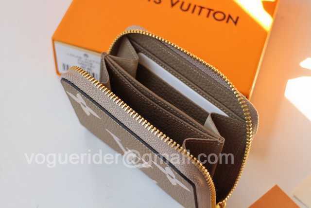 M69797 Zippy Coin Purse M69797 Zippy Coin Purse