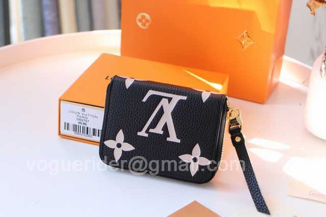 M69797 Zippy Coin Purse M69797 Zippy Coin Purse