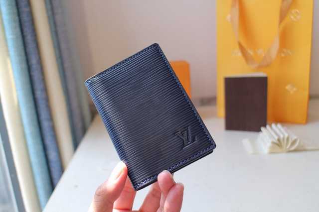 N63144 Passport Holder