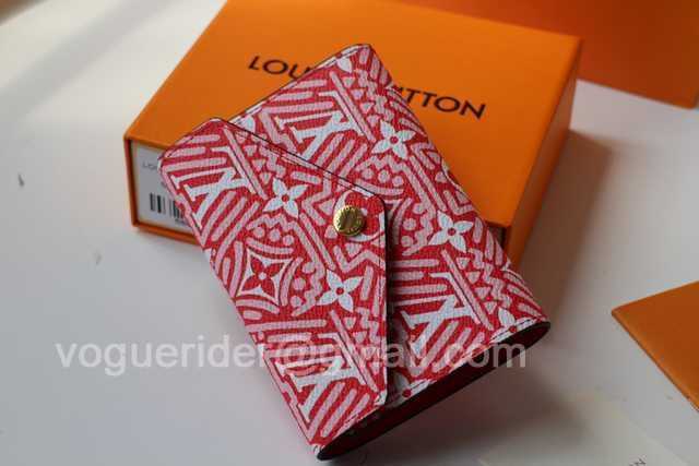 M69743 Victorine M69743 Victorine