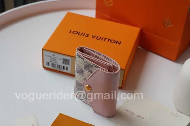 M62933 Zoe M62933 Zoe