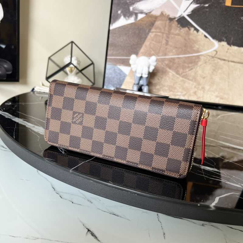 N60534 Clemence Wallet 19 N60534 Clemence Wallet 19