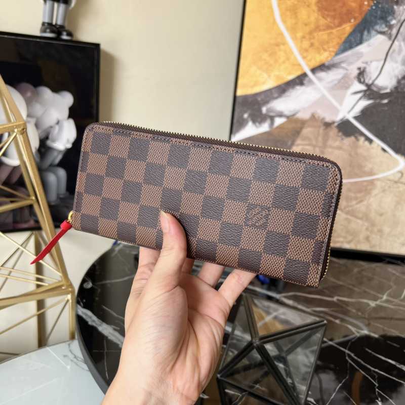 N60534 Clemence Wallet 19 N60534 Clemence Wallet 19