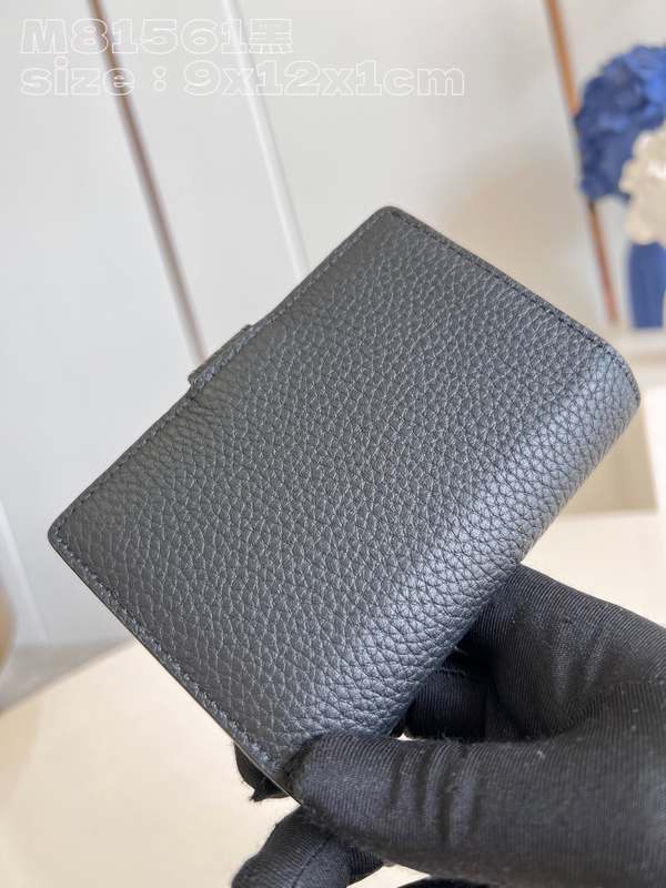 M81561 Wallet 12 M81561 Wallet 12