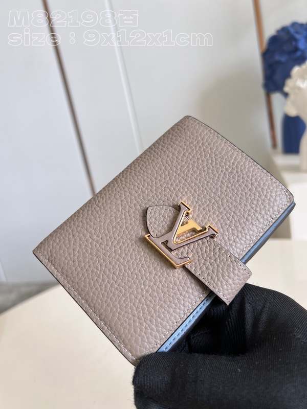 M82198 Wallet 12 M82198 Wallet 12