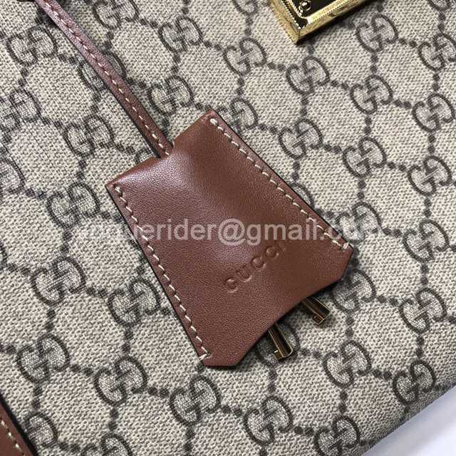 479197 35 479197 35