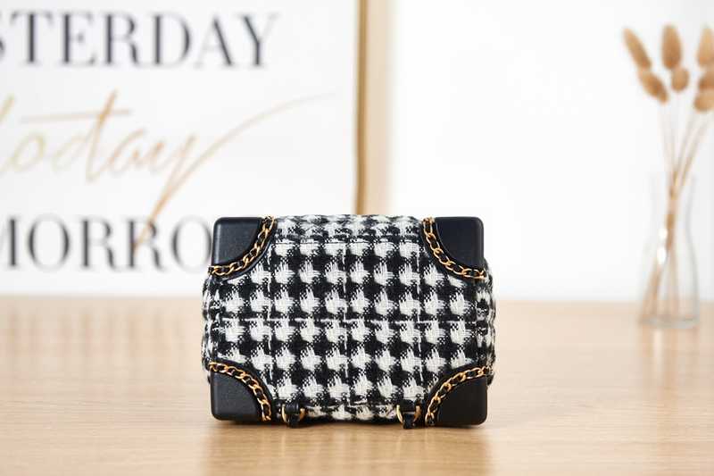 AS3639 Tweed 19 AS3639 Tweed 19