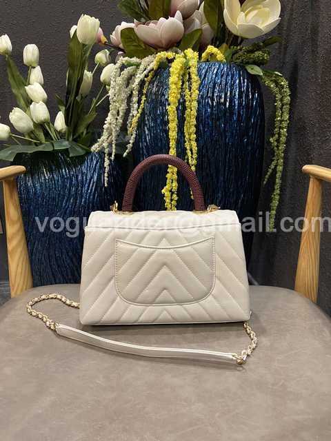 92990 V Coco Handle 23 92990 V Coco Handle 23
