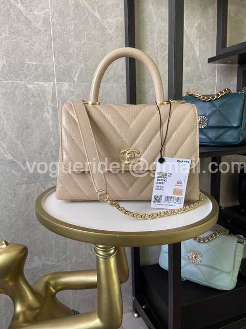 92990 V Coco Handle 23