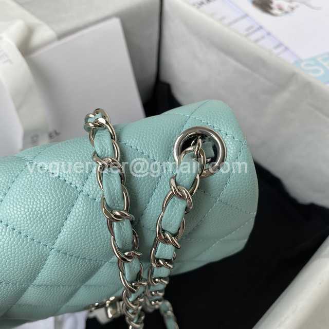 1115 Square 17 1115 Square 17