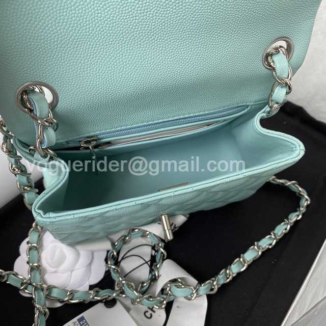 1115 Square 17 1115 Square 17