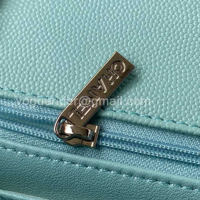 1115 Square 17 1115 Square 17