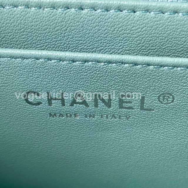 1115 Square 17 1115 Square 17