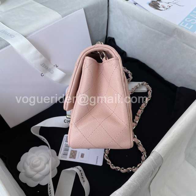 1115 Square 17 1115 Square 17