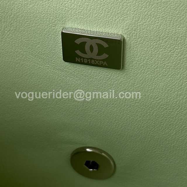 1115 Square 17 1115 Square 17