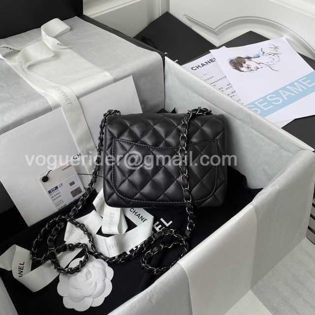 1115 Square 17 1115 Square 17