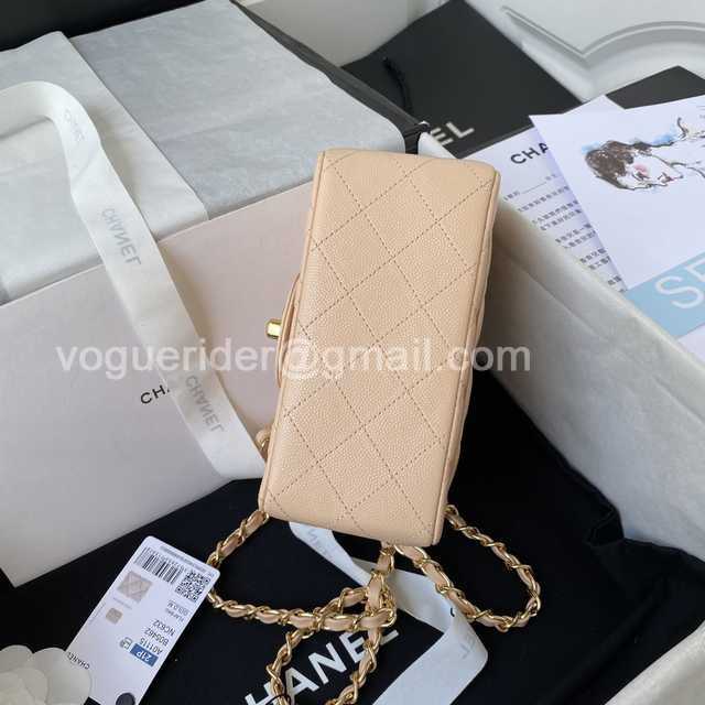 1115 Square 17 1115 Square 17