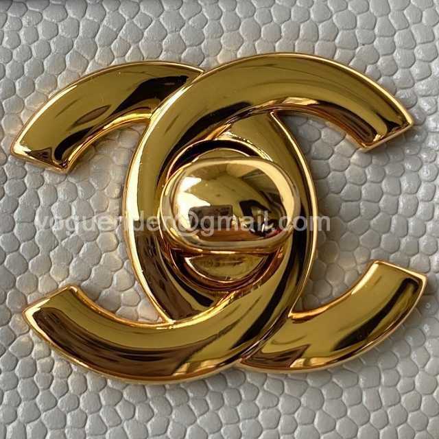 1115 Square 17 1115 Square 17