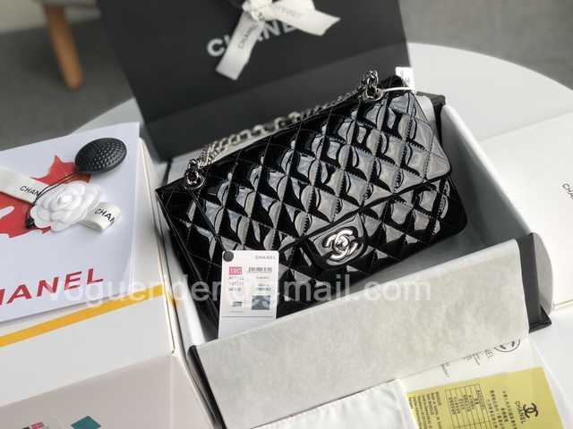 1112 Medium 25cm Patent Leather 1112 Medium 25cm Patent Leather
