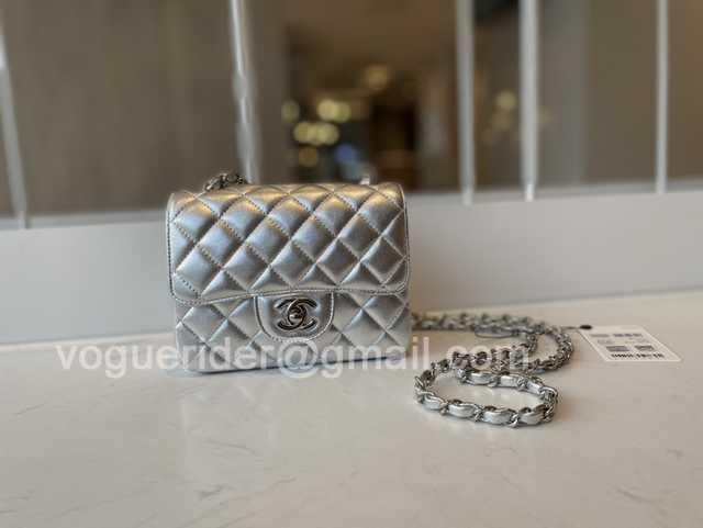 1115 Square 17 1115 Square 17