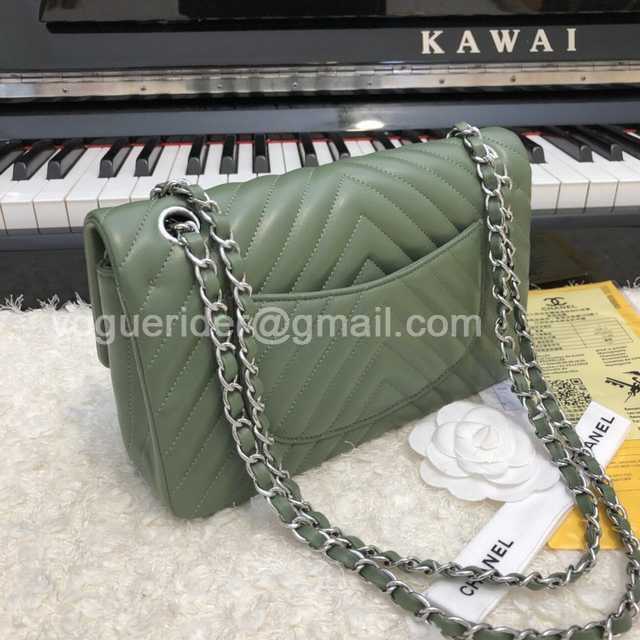 1112 V Medium 25cm 1112 V Medium 25cm