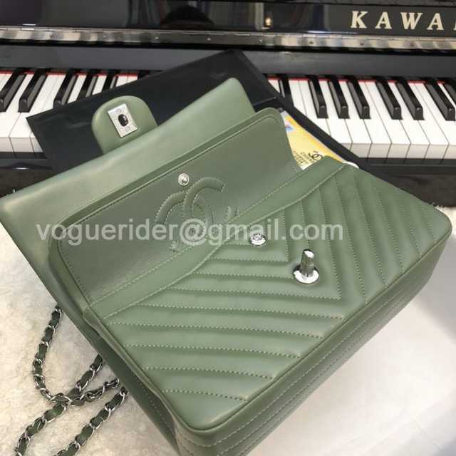 1112 V Medium 25cm 1112 V Medium 25cm