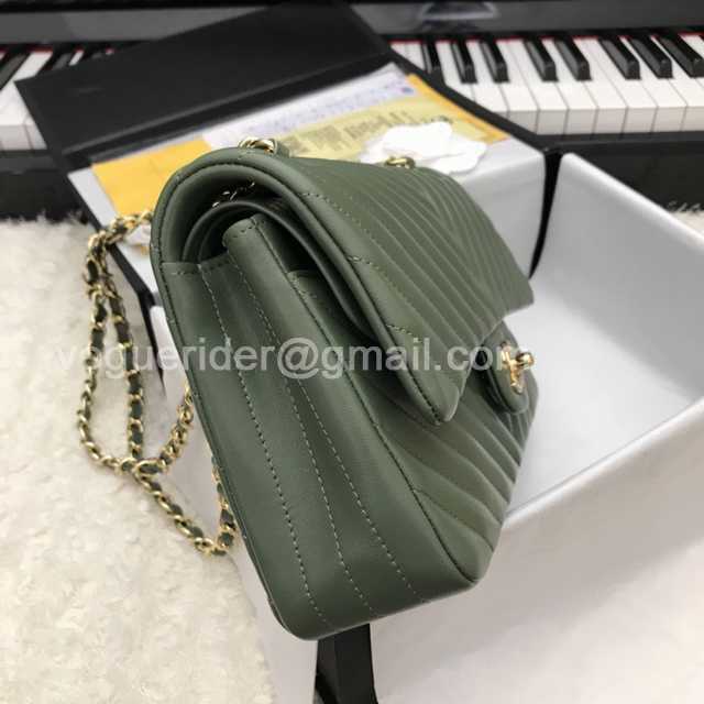 1112 V Medium 25cm 1112 V Medium 25cm